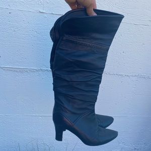 Manolo Blahnik slouch pirate boots booties 38